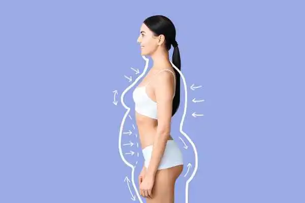 image of woman experiencing fat reduction treatment Oxfordshire
